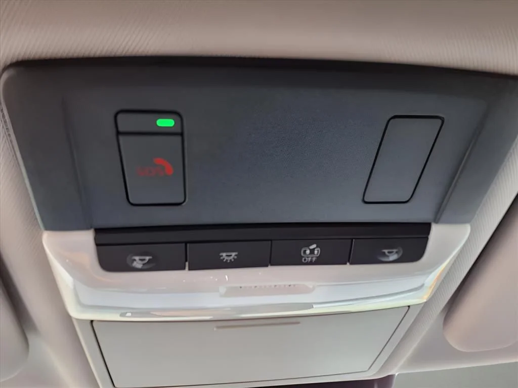2025 Mitsubishi Outlander Plug-in Hybrid ES - Photo 33