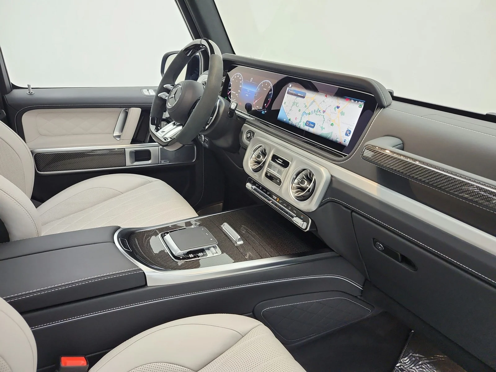 Certified Used 2025 MANUFAKTUR China Blue Non-Metallic Mercedes-Benz AMG® G 63 SUV image 25