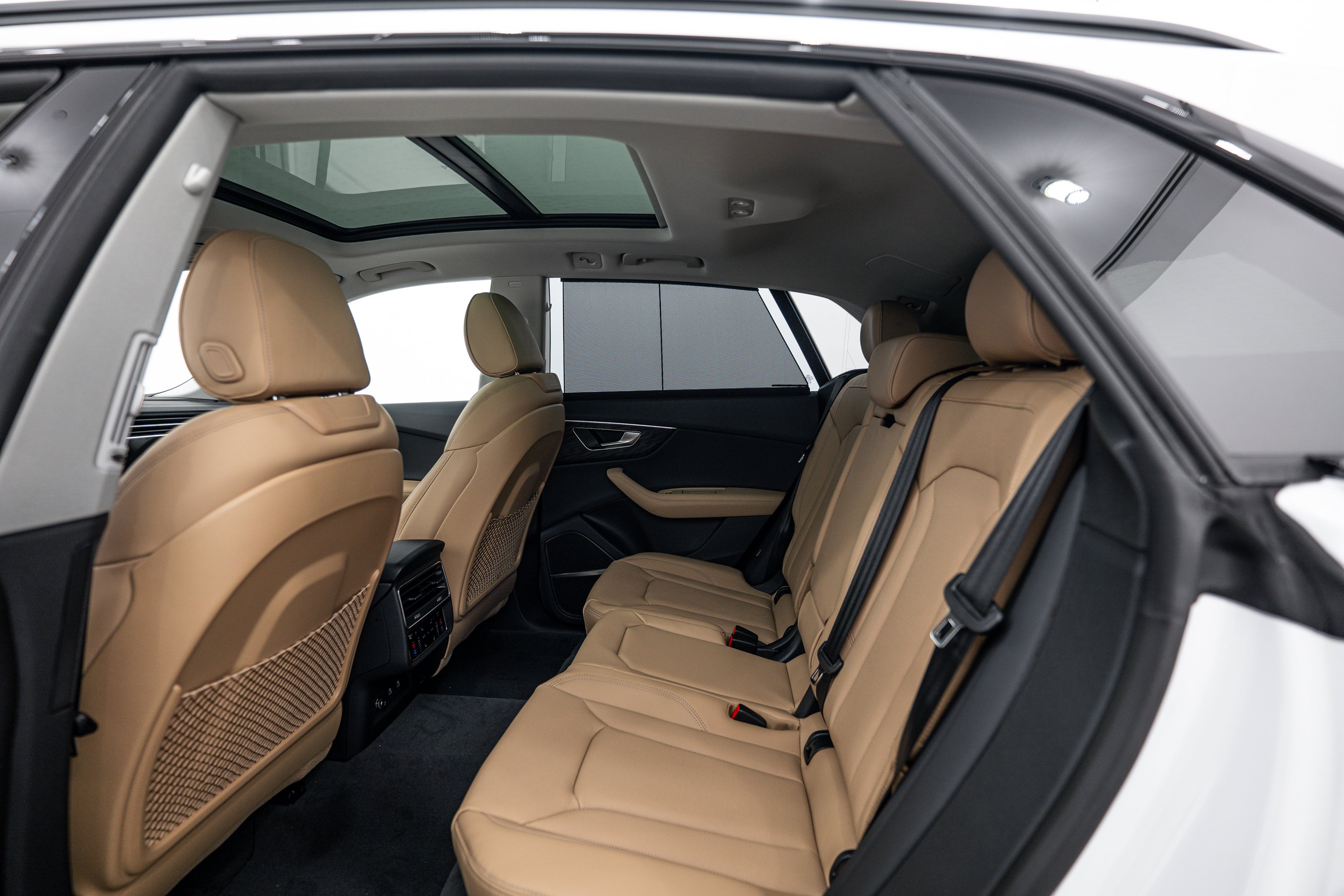 New 2026 Glacier White Audi Prestige image 17