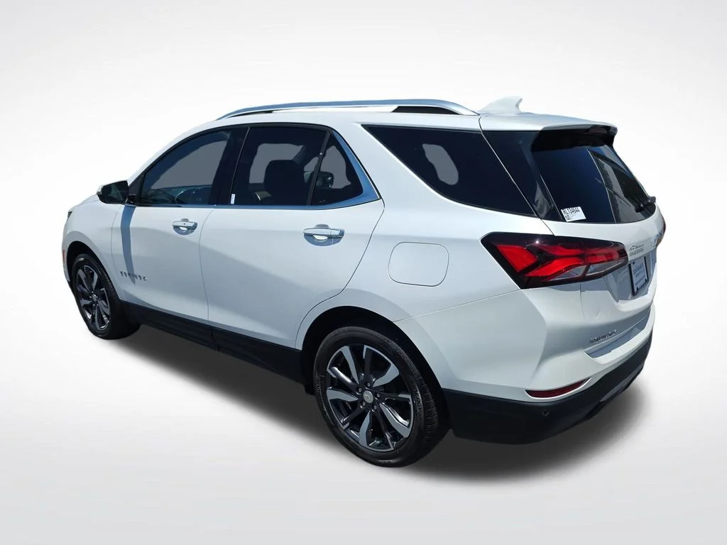 Used 2024 Beige Chevrolet Premier image 8