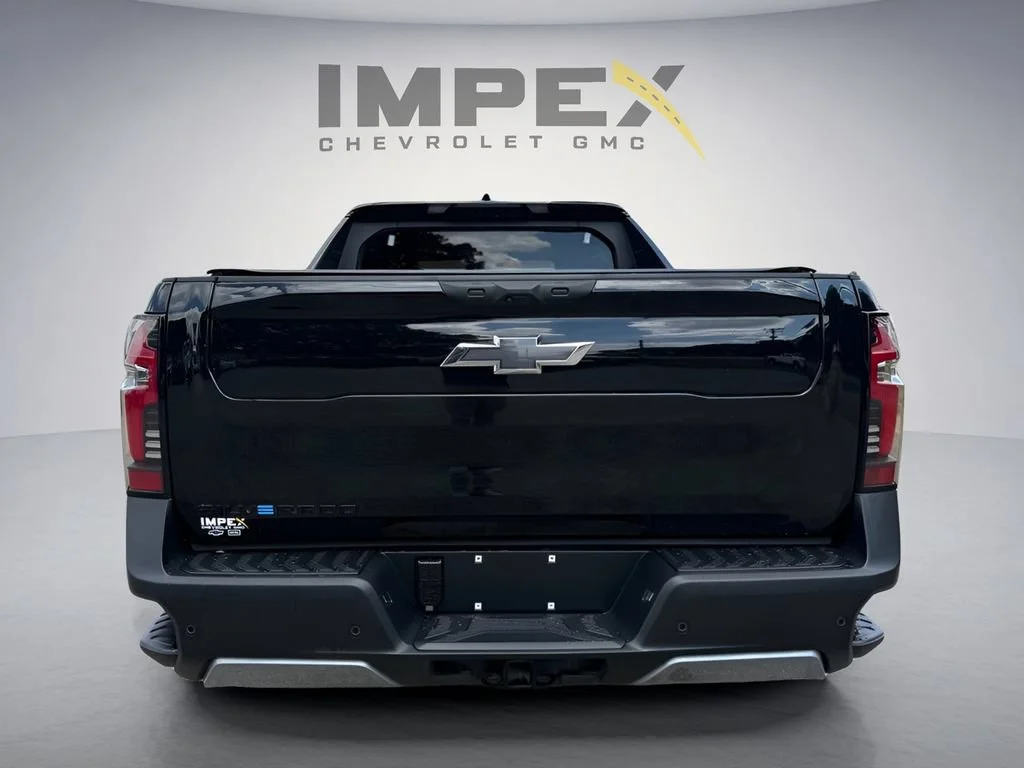 Used 2026 Black Chevrolet Trail Boss - Max Range image 4