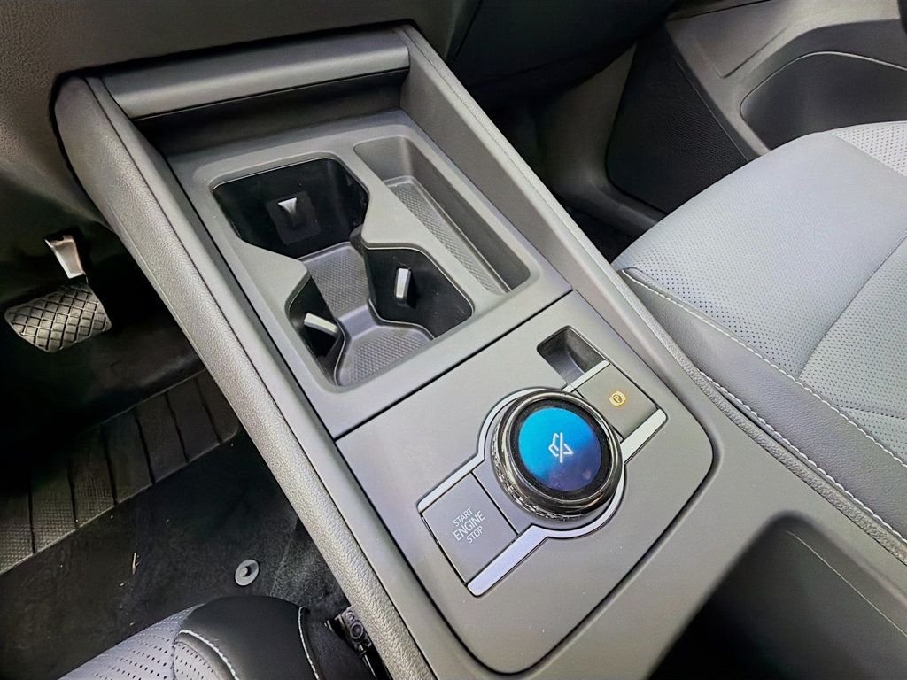 2026 Volkswagen Tiguan SE - Photo 17