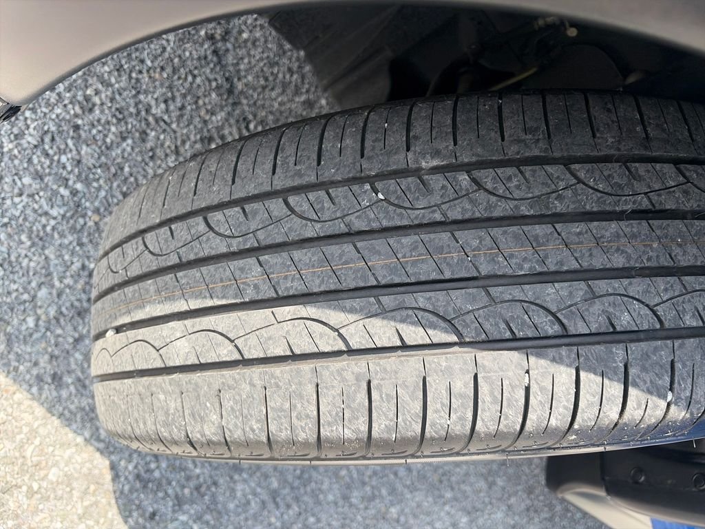 Used 2025 Blue Mitsubishi 2.0 SE image 39