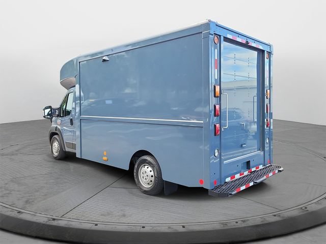 Used 2022 Blue Ram Low Roof image 4