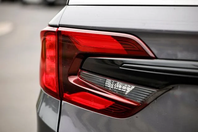 New 2026 Solar Silver Metallic Honda Elite image 13