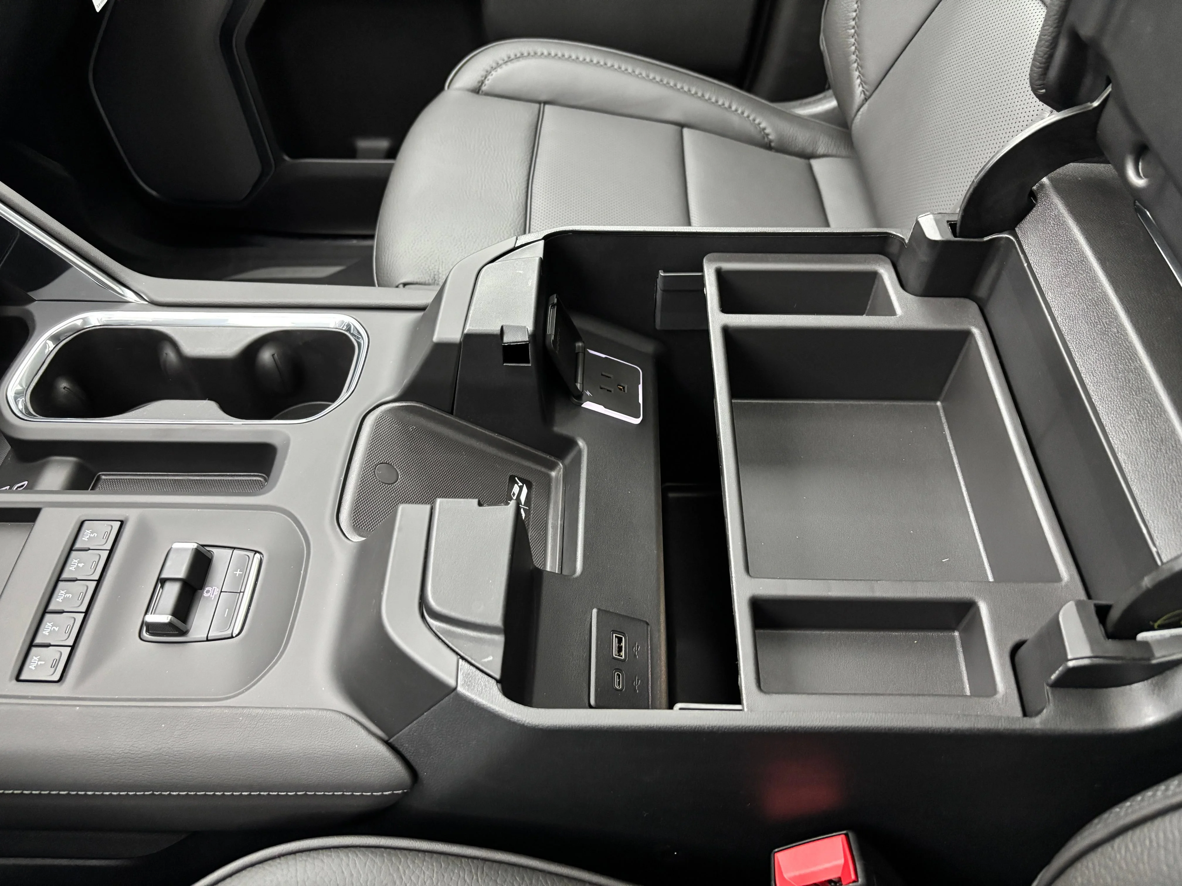 2026 GMC Sierra 3500HD Denali - Photo 37