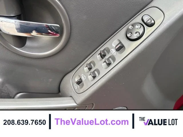 Used 2005 Red Pontiac GT image 18