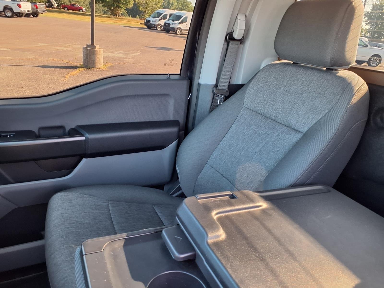 Used 2025 Blue Ford XL image 20