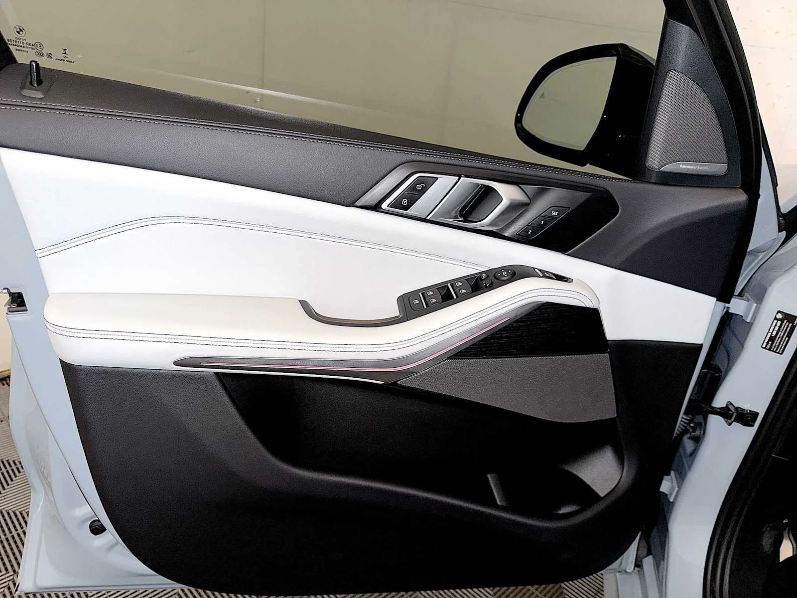 2024 BMW X5 40i - Photo 11
