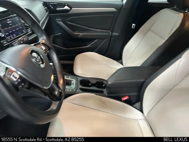 Used 2019  Volkswagen 1.4T S image 18