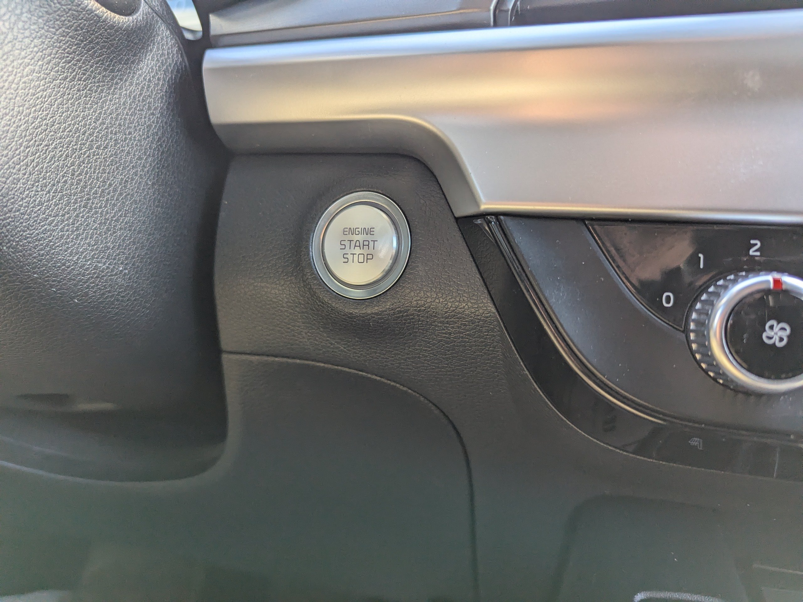 2020 Kia Telluride S - Photo 19