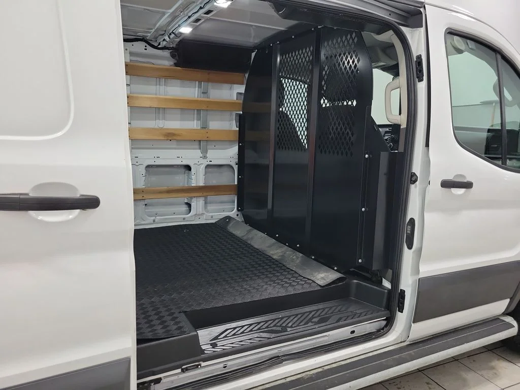 Used 2024 Oxford White Ford Base image 14