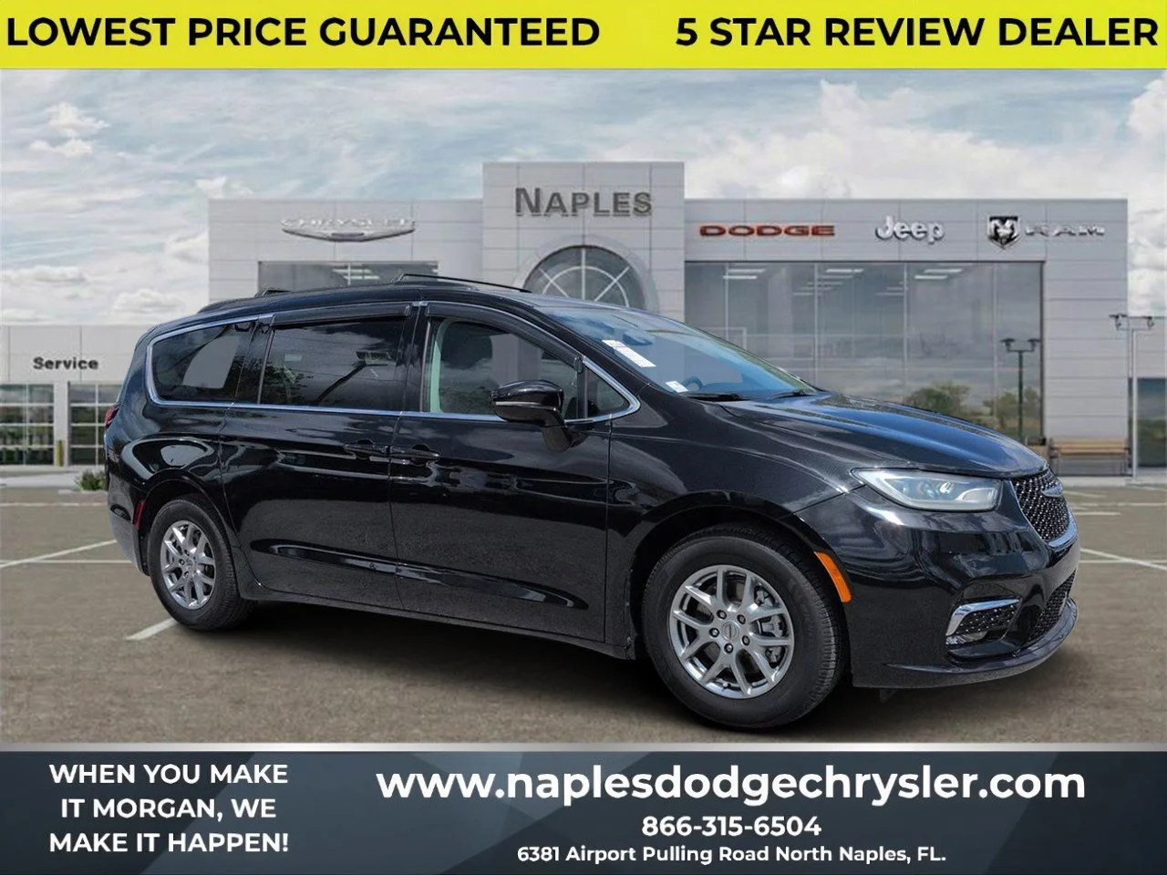2021 Chrysler Pacifica Touring's photo
