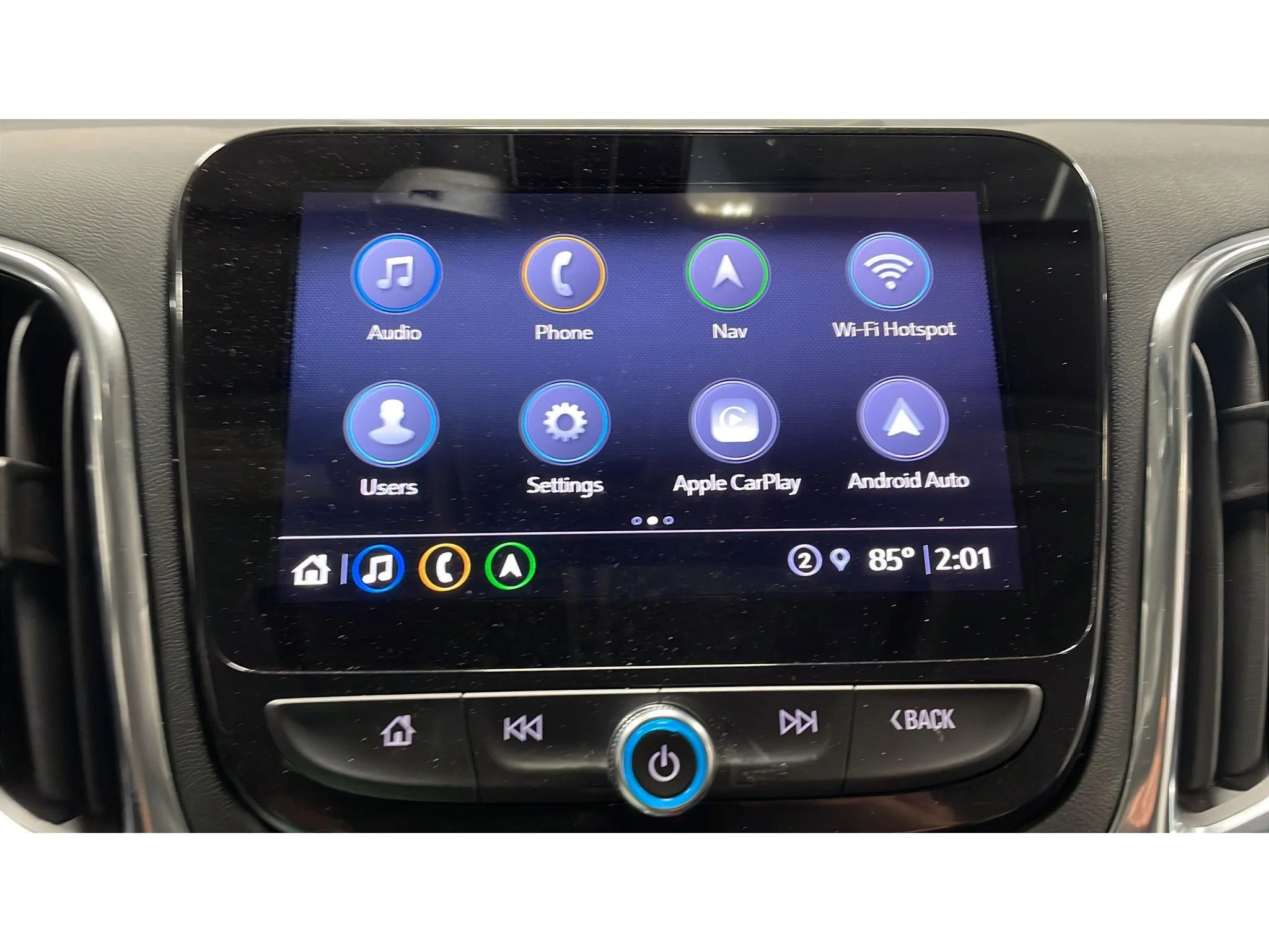 Used 2023 Summit White Chevrolet Premier image 13