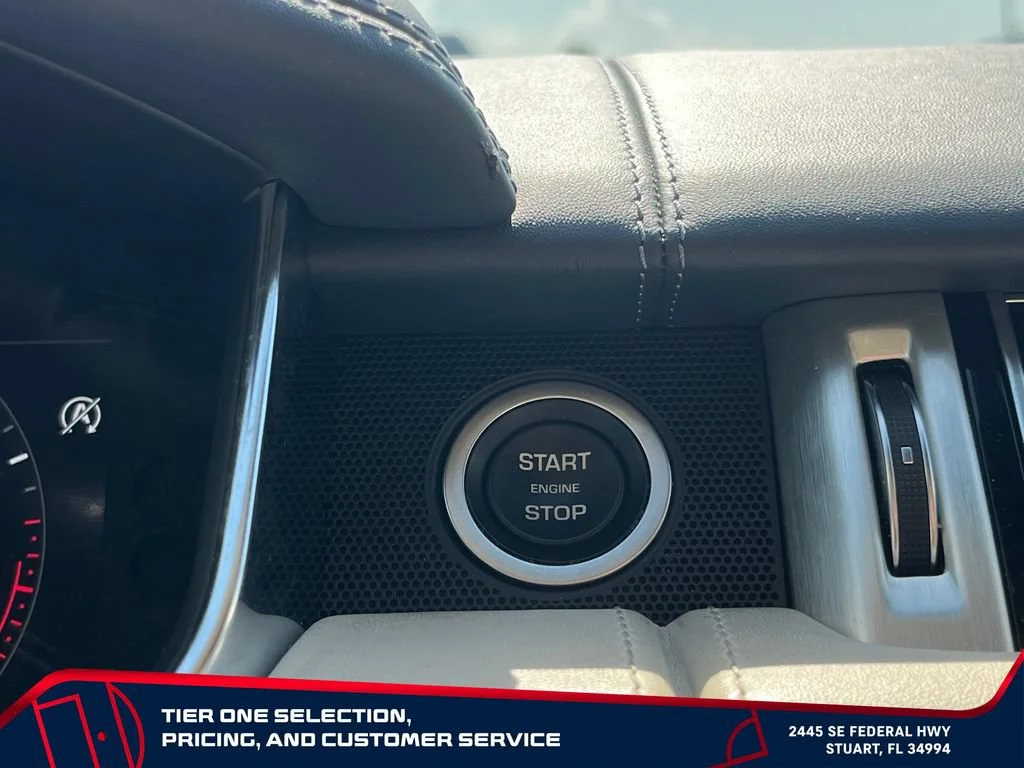 Used 2022  Land Rover Autobiography image 28