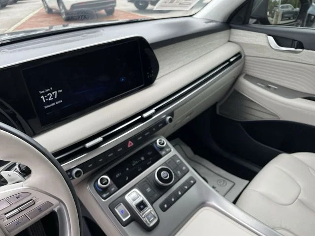 Used 2024 Gray Hyundai Calligraphy image 13