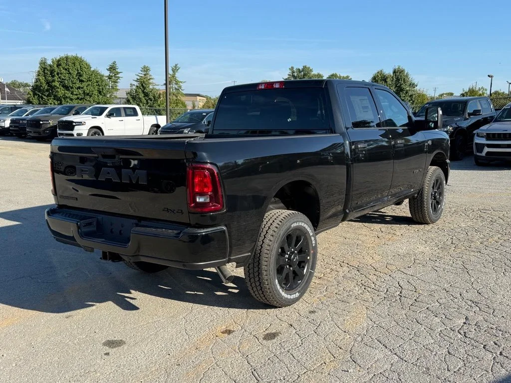 New 2027 Diamond Black Crystal Pearl-Coat Exterior Paint RAM Big Horn image 6