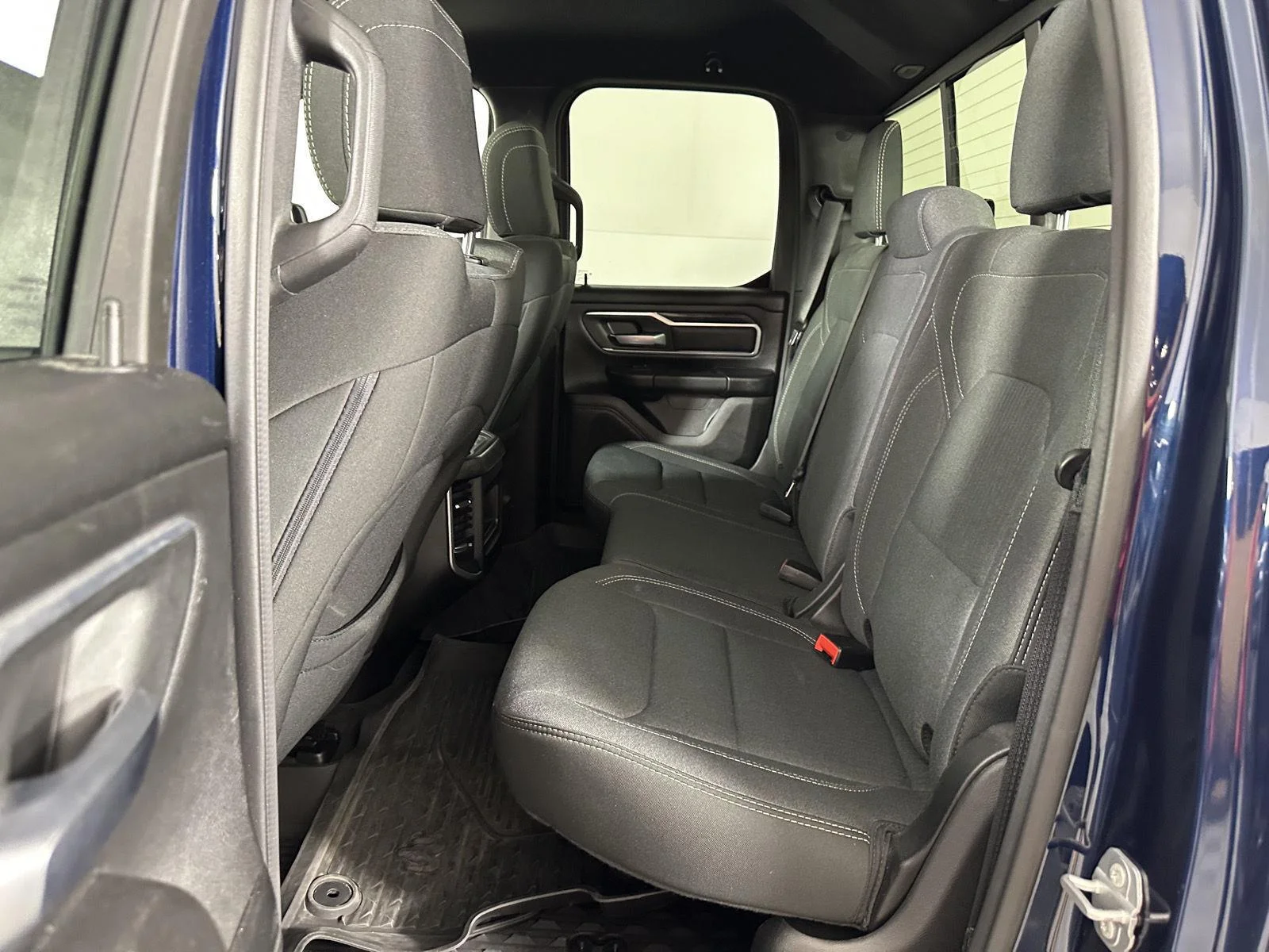 Used 2022 Patriot Blue Pearlcoat Ram Big Horn image 37
