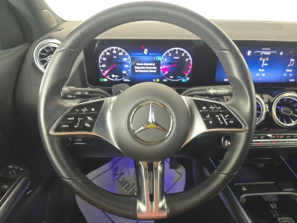 Used 2025 White Mercedes-Benz GLA 250 image 10