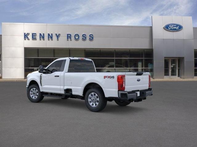 2025 Ford F-350 Super Duty XLT - Photo 28