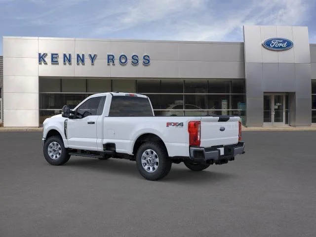 2025 Ford F-350 Super Duty XLT - Photo 28