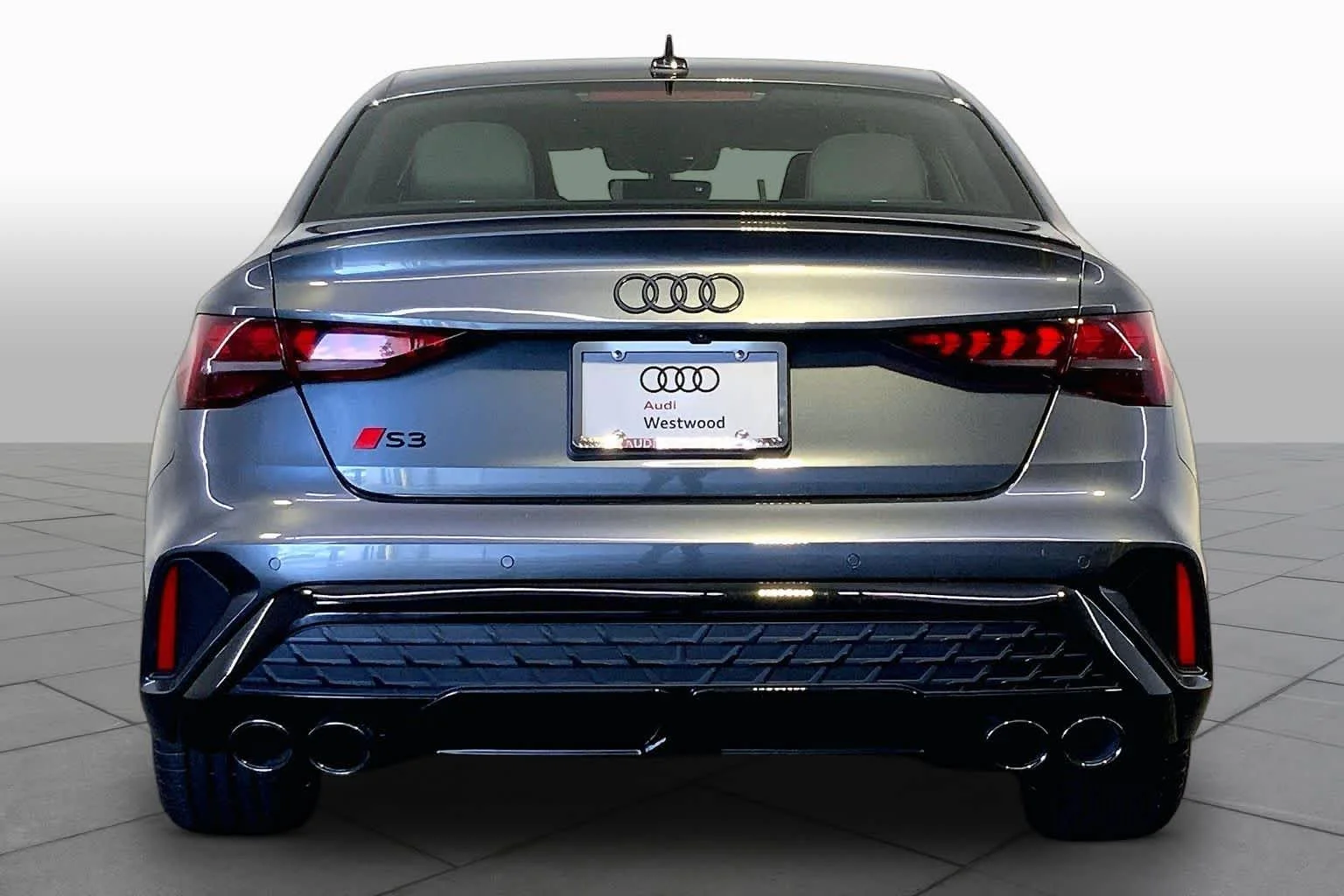 New 2026 Daytona Gray pe Audi  image 4