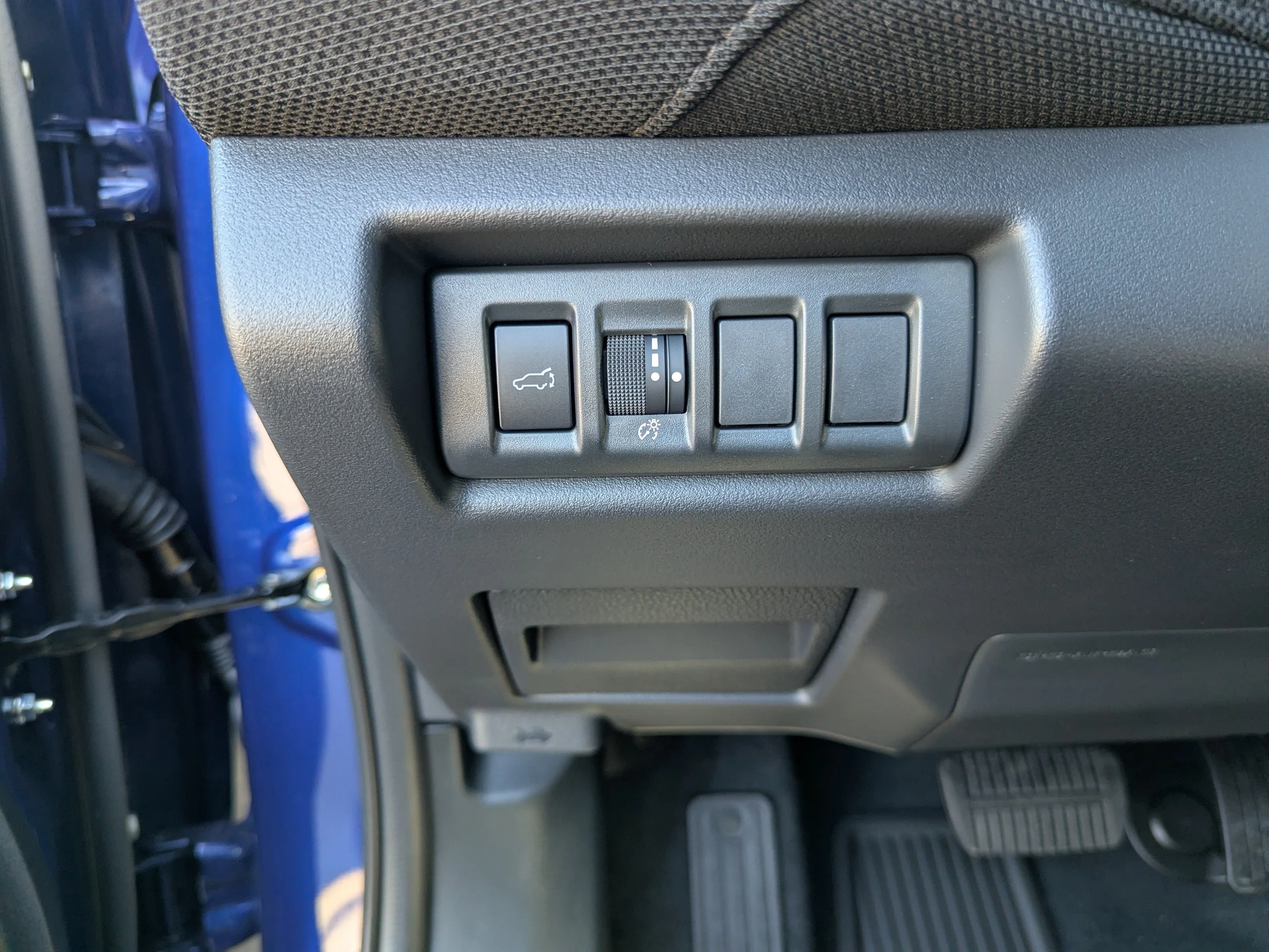 New 2026 Sapphire Blue Pearl Subaru Premium image 12