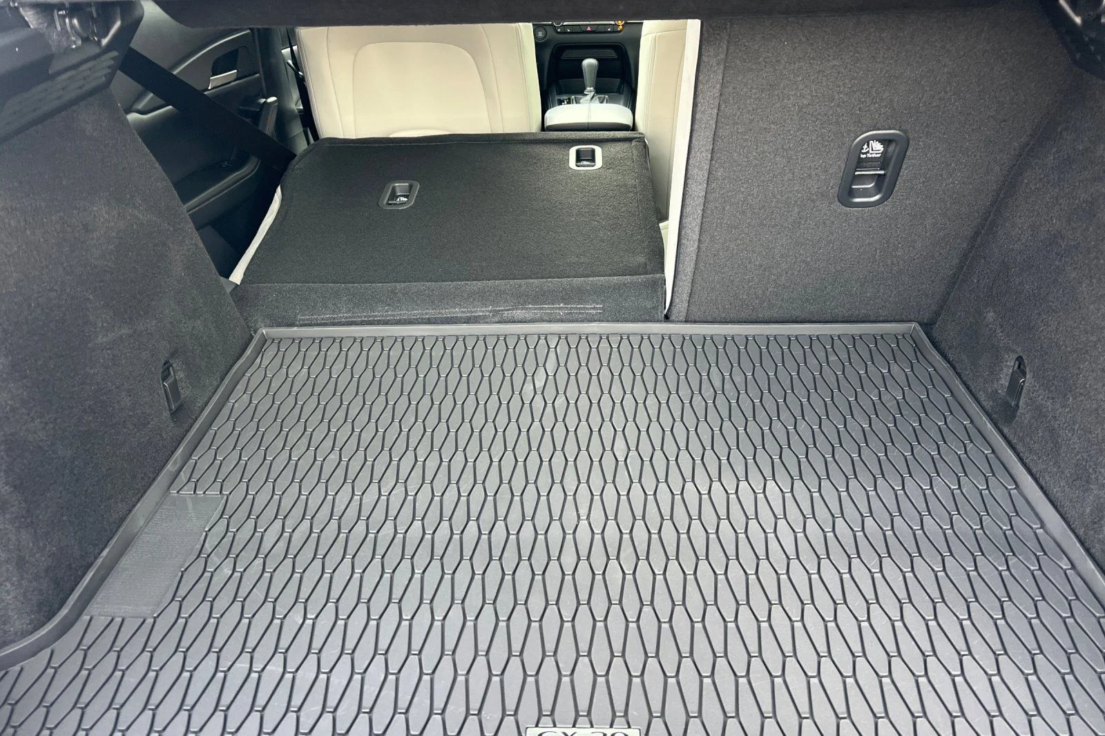 2026 Mazda CX-30 Premium - Photo 12