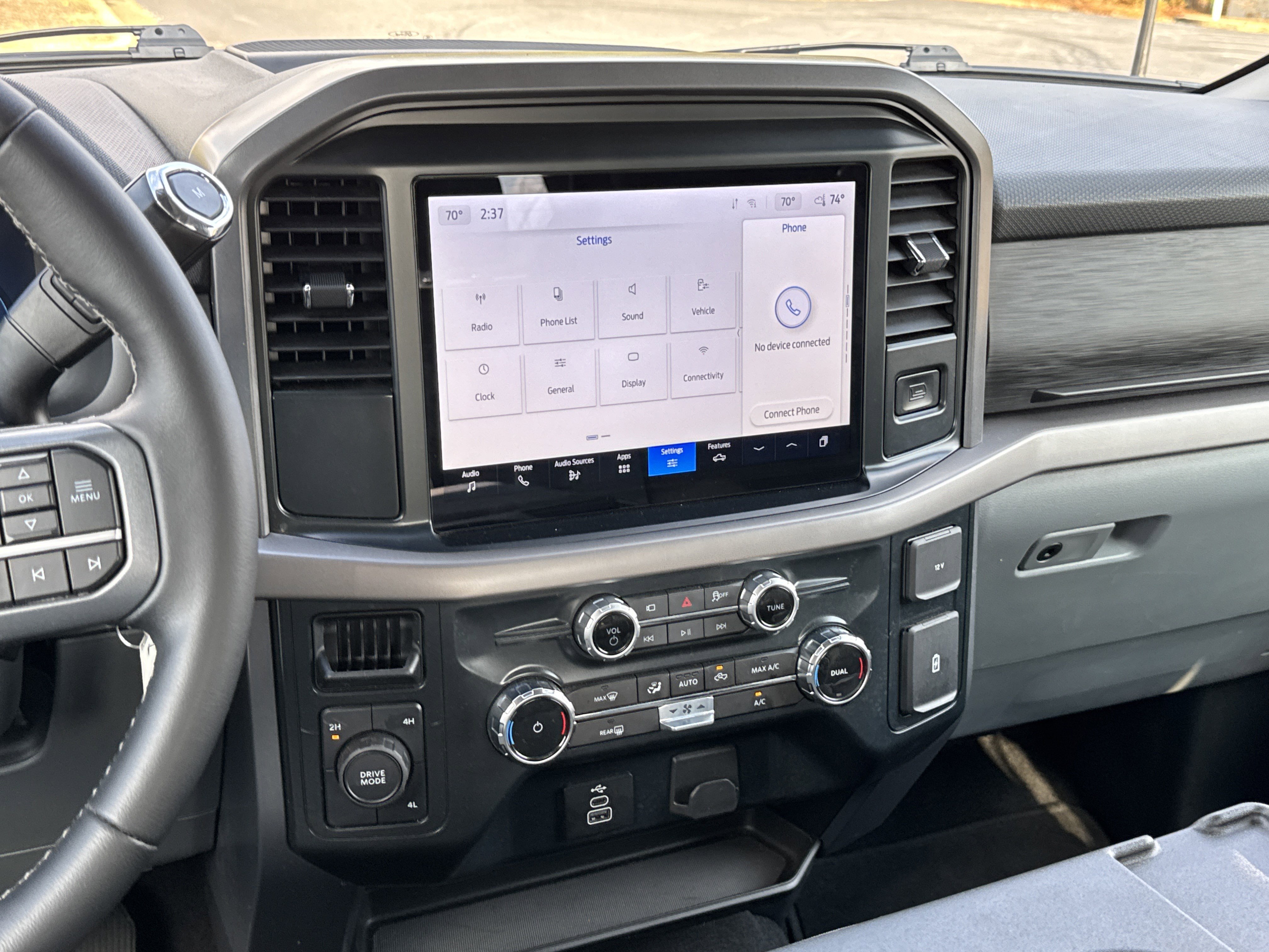 2025 Ford F-150 XLT - Photo 28