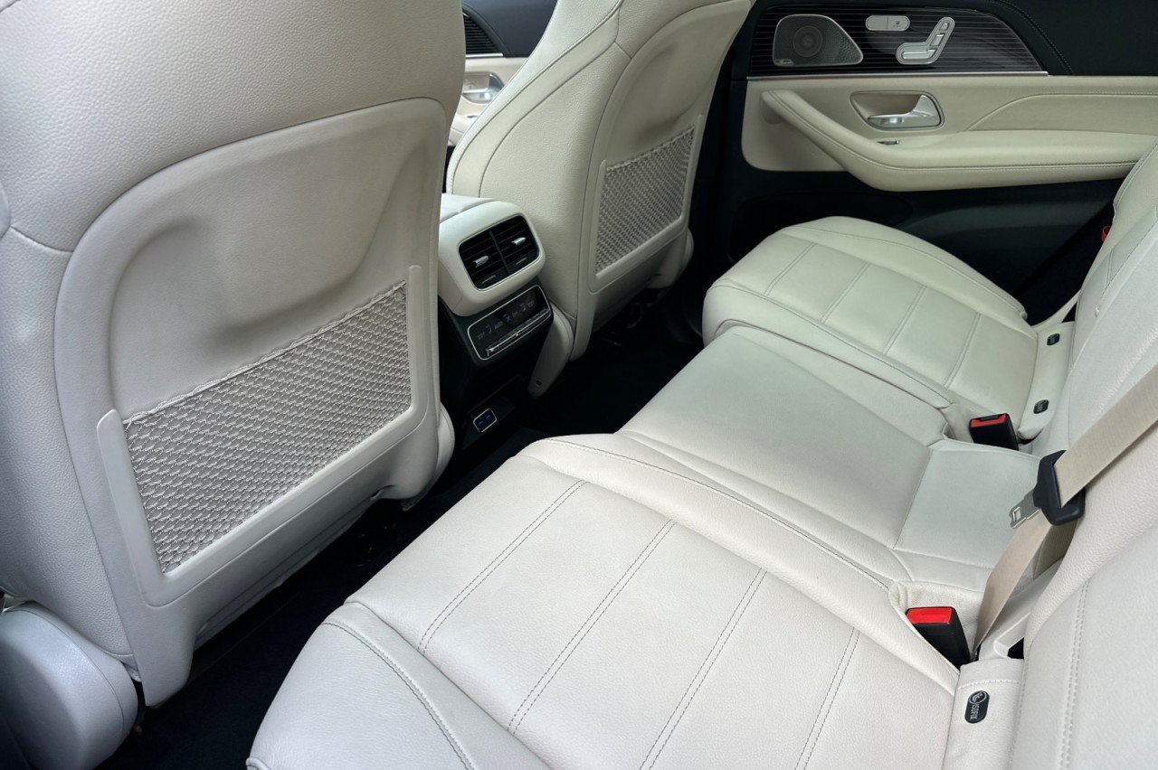 Certified Used 2024 Twilight Blue Metallic Mercedes-Benz GLE 450 image 11