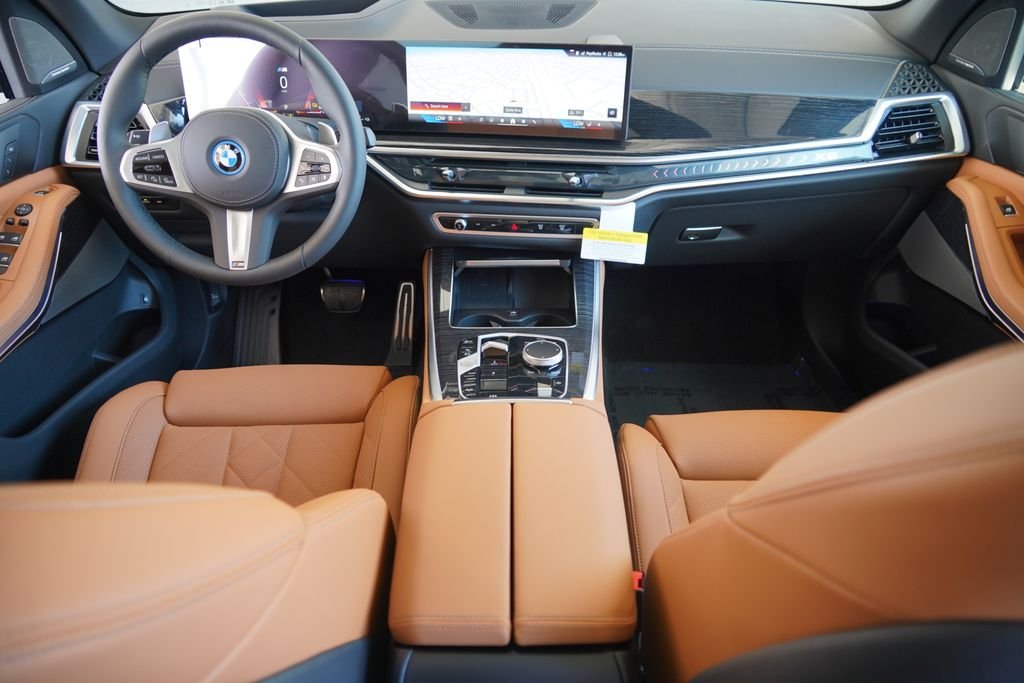 New 2026 Brooklyn Grey Metallic BMW xDrive50e image 18