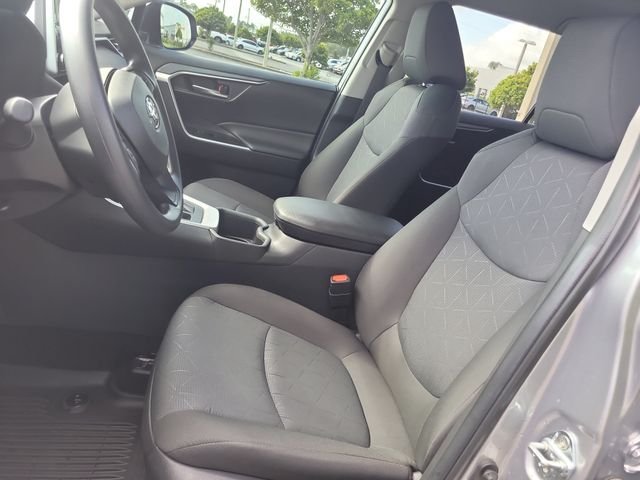 Used 2025 Silver Toyota XLE image 20