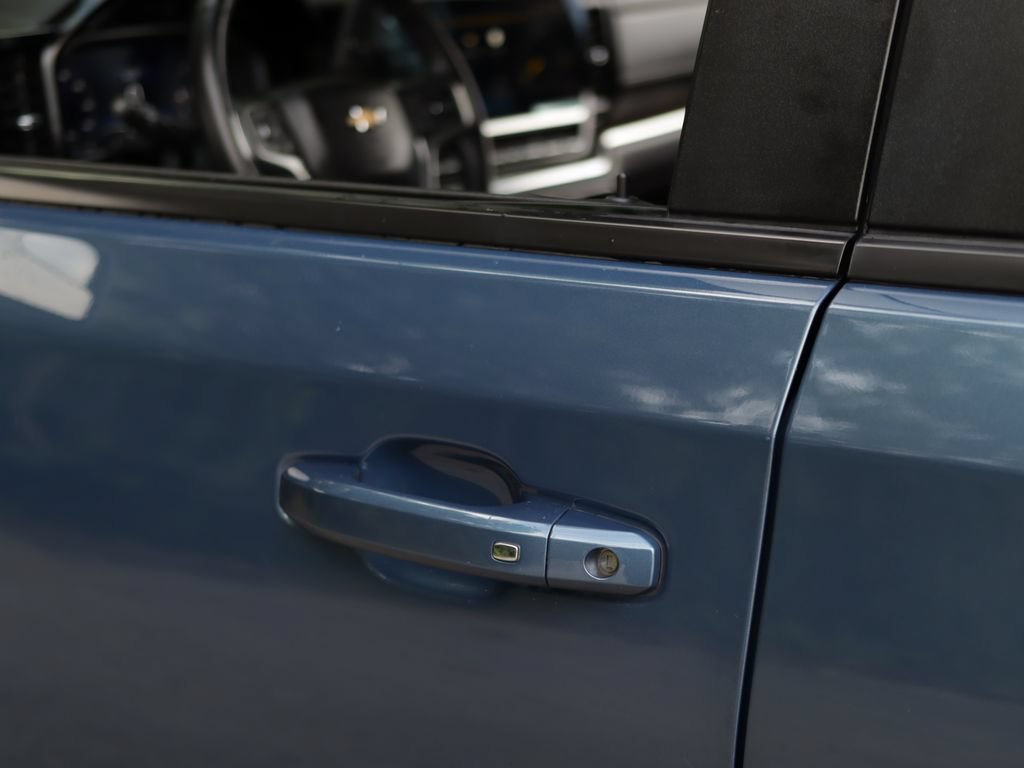 Used 2024 Lakeshore Blue Metallic Chevrolet LT (2FL) image 34
