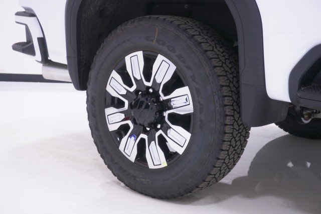 2026 GMC Sierra 2500HD Denali - Photo 6