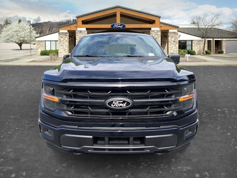 New 2026 Antimatter Blue Metallic Ford XLT image 2