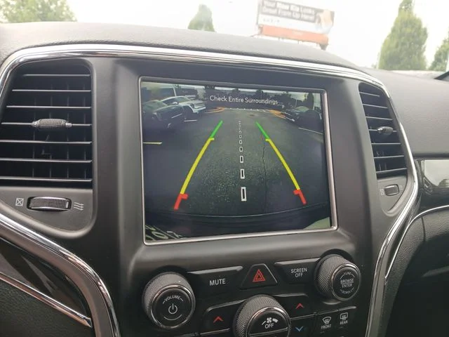 Used 2018 Black Jeep Trailhawk image 26