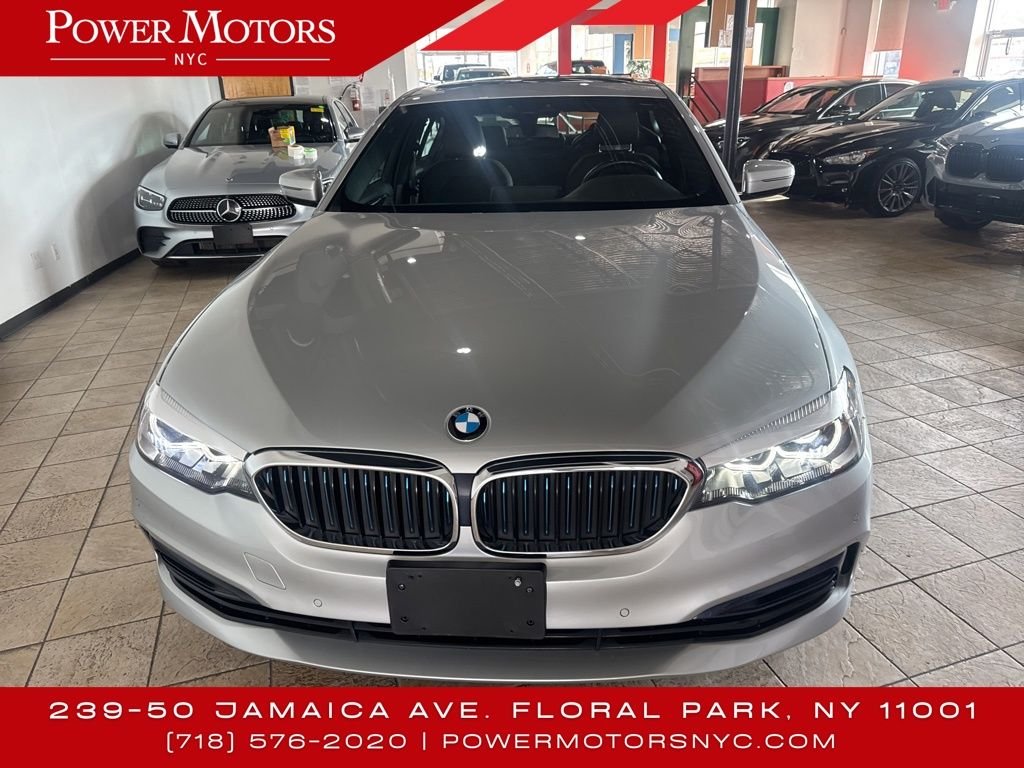 2019 Bmw 530e xDrive Sedan photo 2