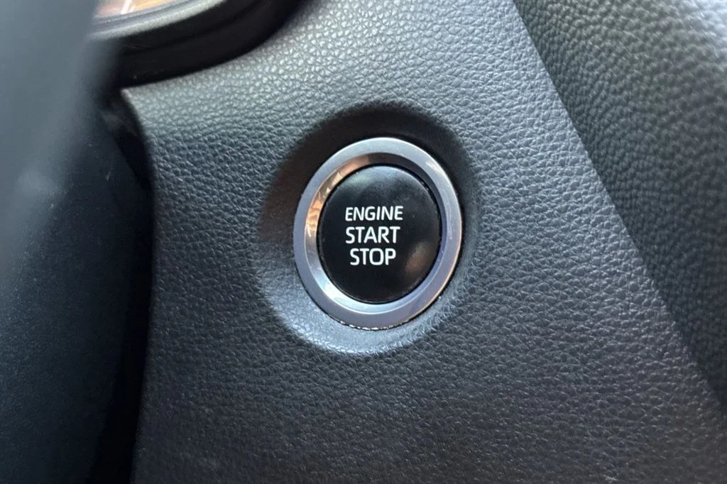 Used 2024  Toyota SE image 26
