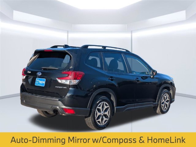 Used 2020 Black Subaru Premium image 6