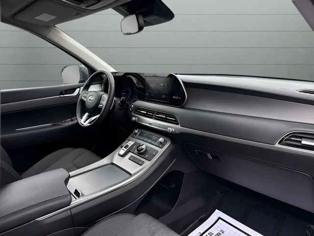 Used 2021 Gray Hyundai SEL image 17