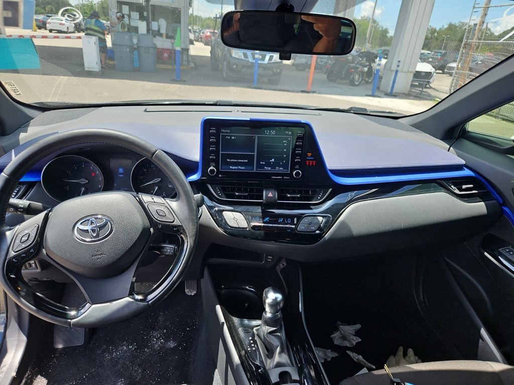 Used 2020 Black Toyota XLE image 12