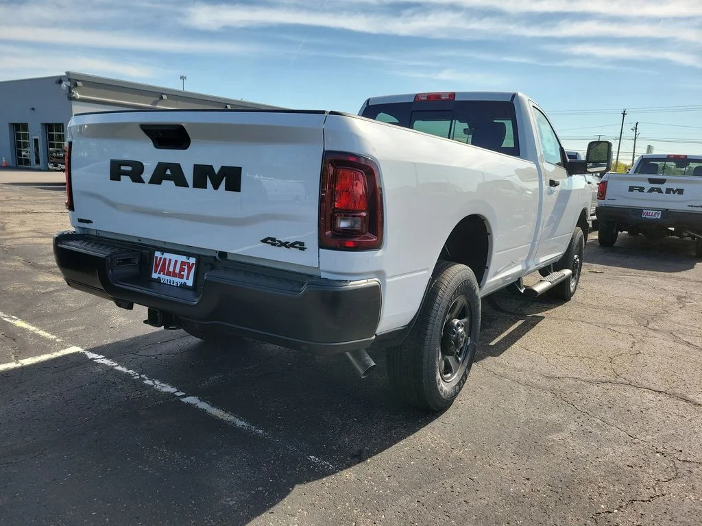 New 2026 Bright White Clear-Coat Exterior Paint RAM Tradesman image 6