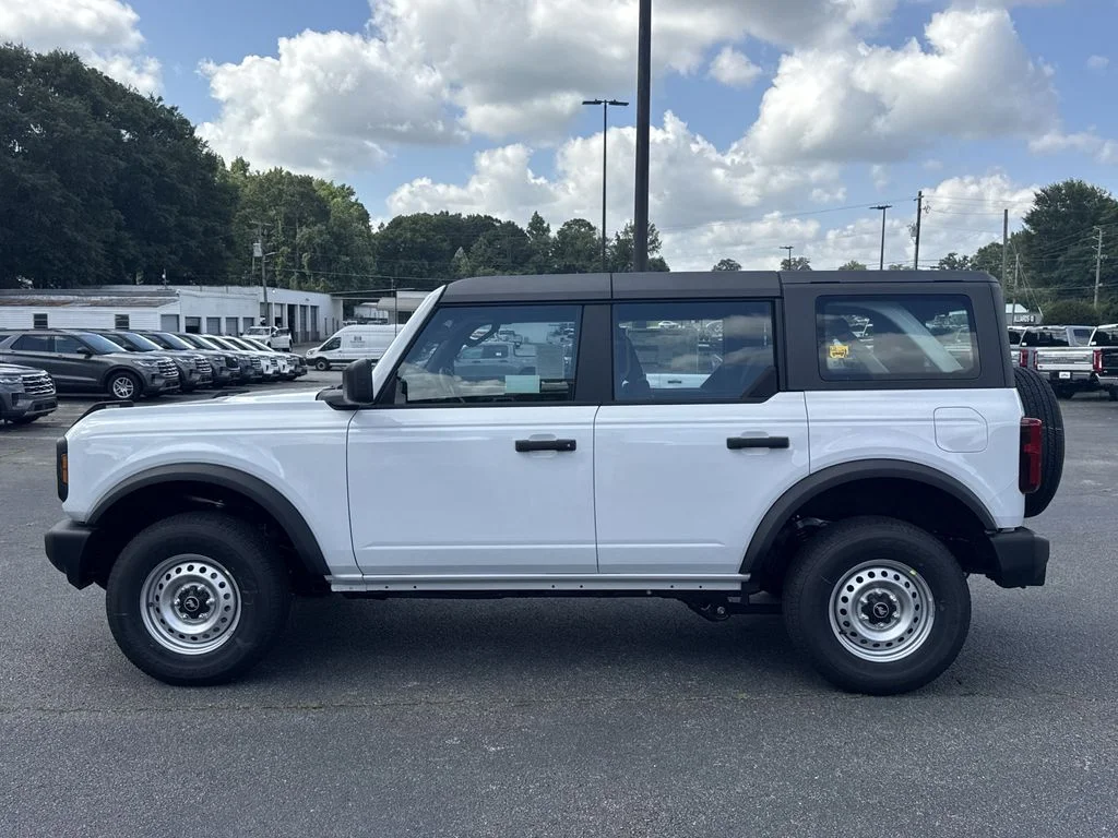 New 2026 White Ford Base image 4