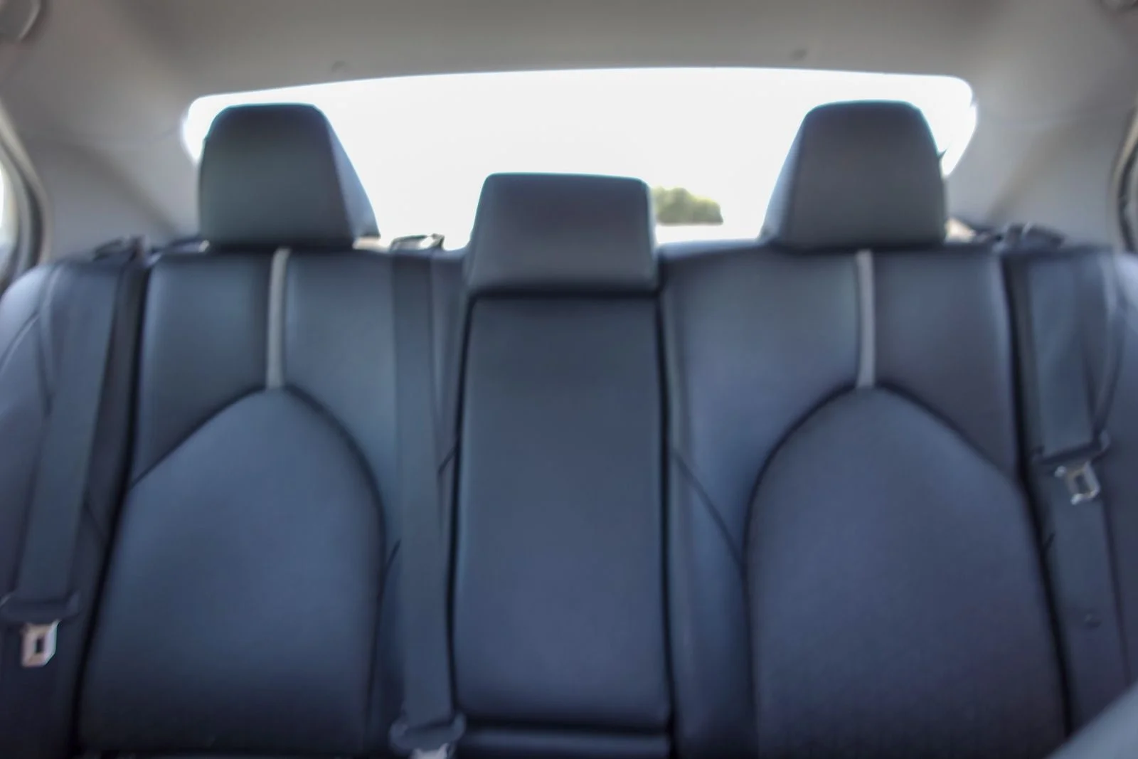 Used 2018 Wind Chill Pearl Toyota XSE image 13