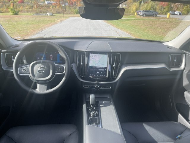 Used 2024 Blue Volvo Core Dark Theme image 14