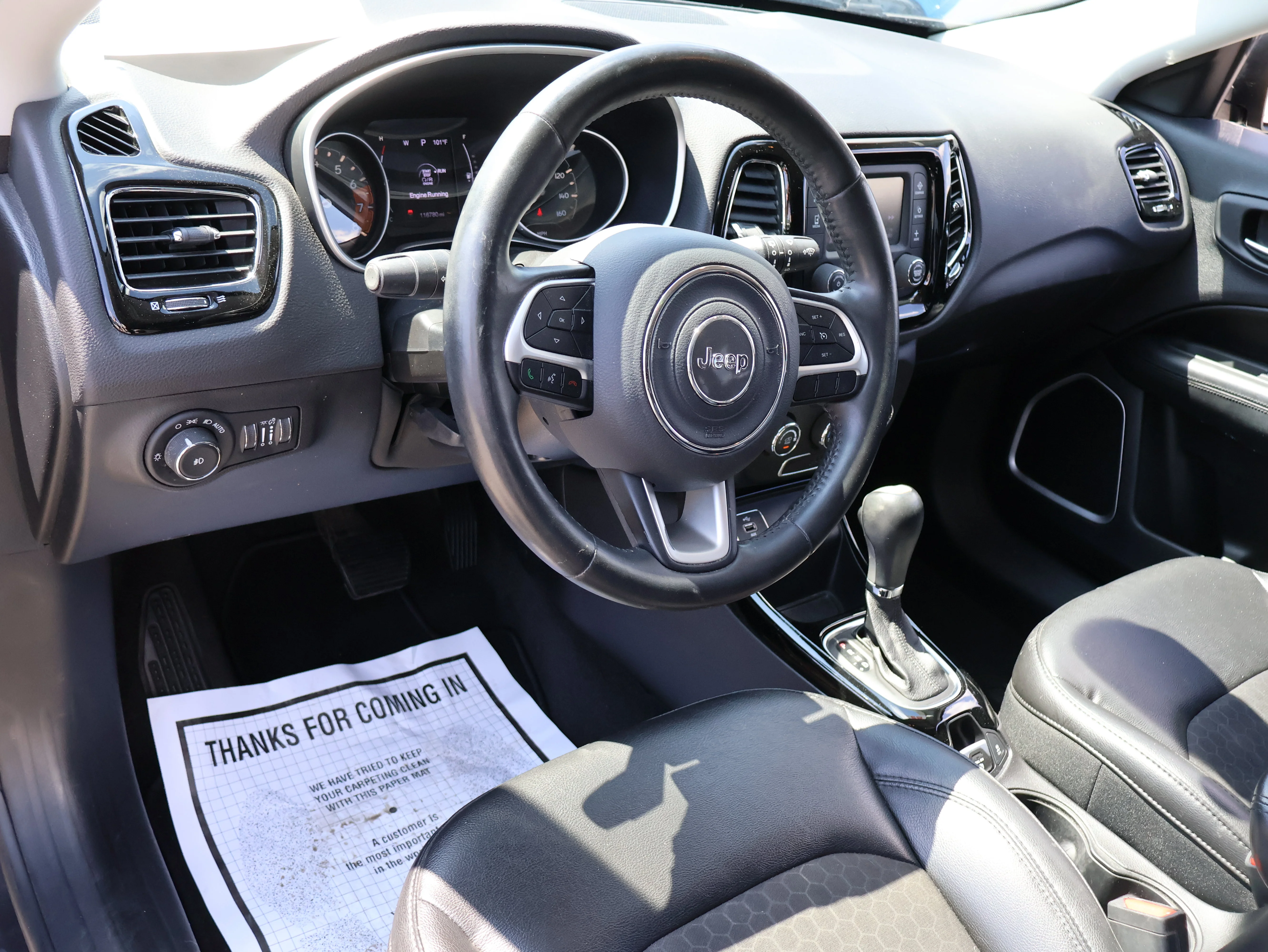 Used 2018 Granite Crystal Metallic Clearcoat Jeep Altitude image 23