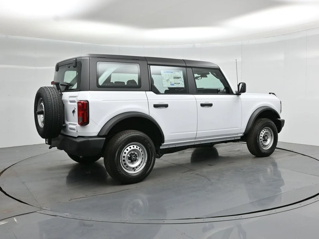 New 2026 White Ford Base image 25