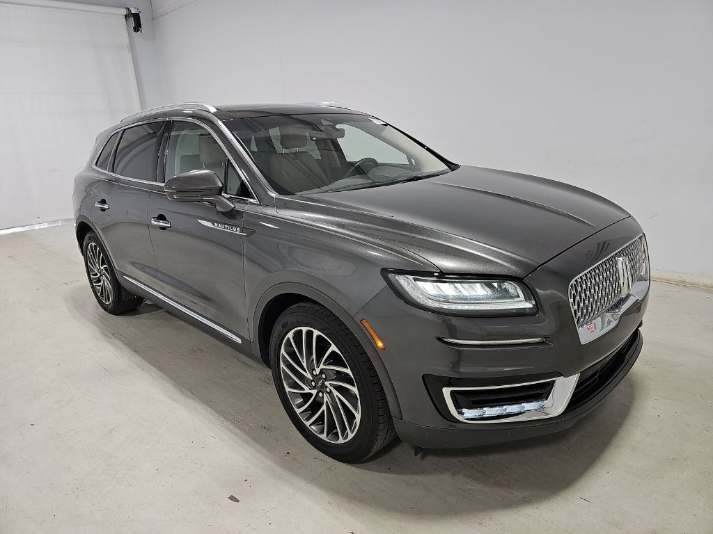 Used 2019 Magnetic Gray Metallic Lincoln Reserve image 2
