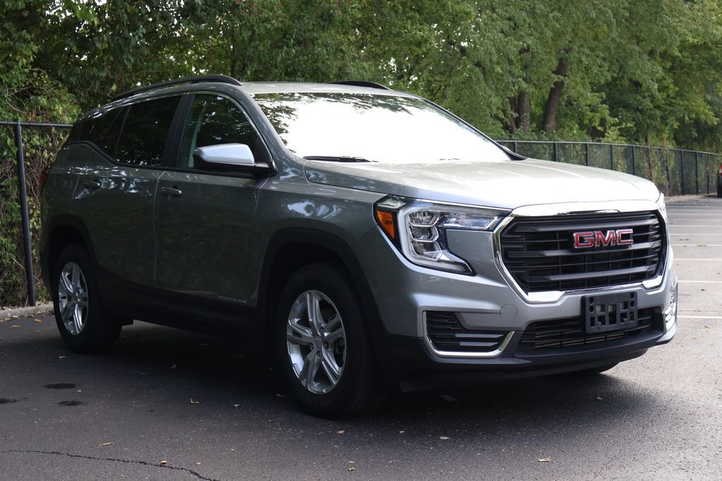 2023 GMC Terrain SLE - Photo 12