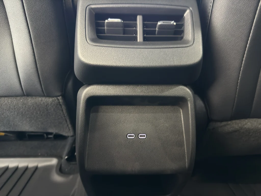2026 Chevrolet Equinox EV RS - Photo 8
